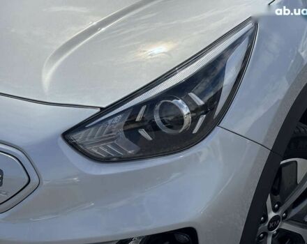 Киа Niro, объемом двигателя 0 л и пробегом 109 тыс. км за 19999 $, фото 21 на Automoto.ua