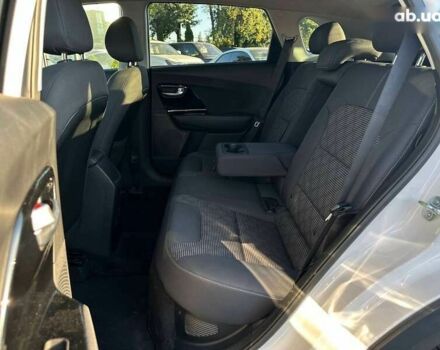 Киа Niro, объемом двигателя 0 л и пробегом 136 тыс. км за 17990 $, фото 16 на Automoto.ua