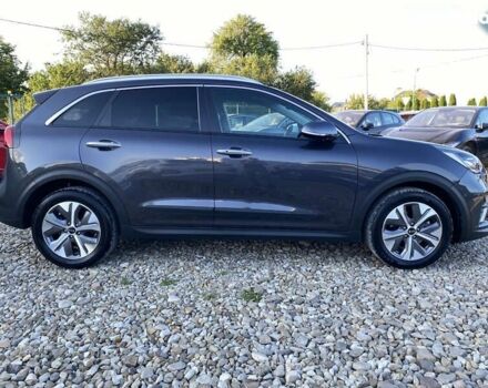 Киа Niro, объемом двигателя 0 л и пробегом 95 тыс. км за 21200 $, фото 23 на Automoto.ua