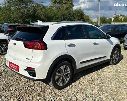 Кіа Niro, об'ємом двигуна 0 л та пробігом 62 тис. км за 23400 $, фото 19 на Automoto.ua