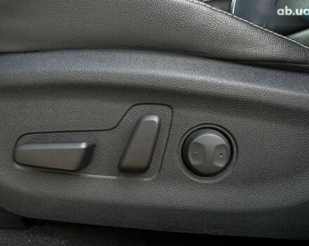 Киа Niro, объемом двигателя 0 л и пробегом 69 тыс. км за 22200 $, фото 7 на Automoto.ua