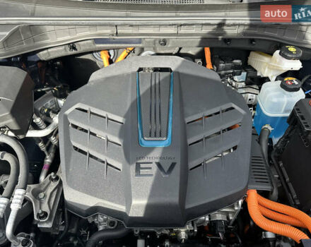 Киа Niro, объемом двигателя 0 л и пробегом 56 тыс. км за 21950 $, фото 25 на Automoto.ua