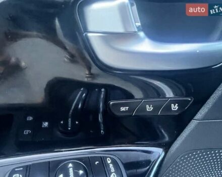 Кіа Niro, об'ємом двигуна 0 л та пробігом 93 тис. км за 18950 $, фото 22 на Automoto.ua