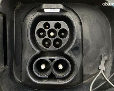 Кіа Niro, об'ємом двигуна 0 л та пробігом 131 тис. км за 20500 $, фото 18 на Automoto.ua