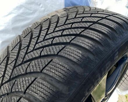 Киа Niro, объемом двигателя 0 л и пробегом 60 тыс. км за 24200 $, фото 6 на Automoto.ua