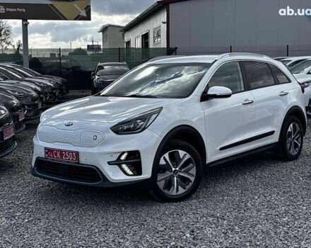Кіа Niro, об'ємом двигуна 0 л та пробігом 95 тис. км за 20450 $, фото 4 на Automoto.ua
