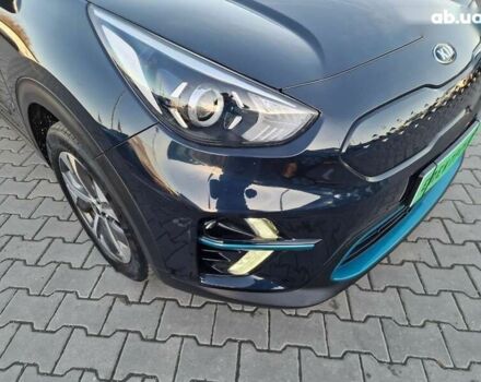Кіа Niro, об'ємом двигуна 0 л та пробігом 118 тис. км за 17900 $, фото 10 на Automoto.ua