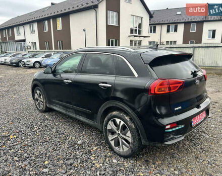Киа Niro, объемом двигателя 0 л и пробегом 136 тыс. км за 18700 $, фото 1 на Automoto.ua