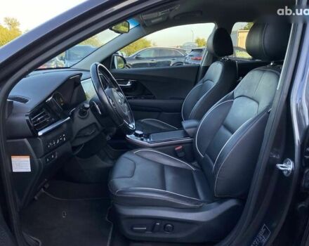 Киа Niro, объемом двигателя 0 л и пробегом 88 тыс. км за 21500 $, фото 20 на Automoto.ua
