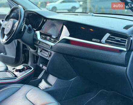 Кіа Niro, об'ємом двигуна 0 л та пробігом 58 тис. км за 22800 $, фото 3 на Automoto.ua