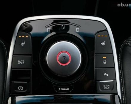 Киа Niro, объемом двигателя 0 л и пробегом 96 тыс. км за 20600 $, фото 6 на Automoto.ua