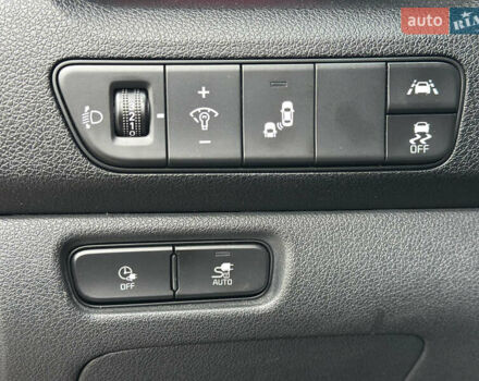 Киа Niro, объемом двигателя 0 л и пробегом 167 тыс. км за 19500 $, фото 17 на Automoto.ua