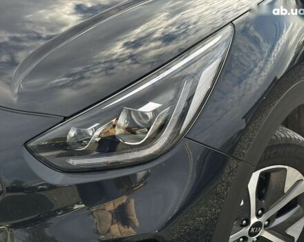 Киа Niro, объемом двигателя 0 л и пробегом 46 тыс. км за 23050 $, фото 7 на Automoto.ua