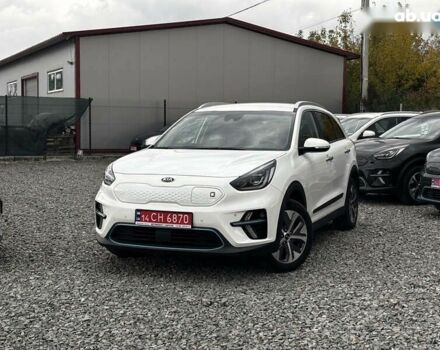 Киа Niro, объемом двигателя 0 л и пробегом 48 тыс. км за 24350 $, фото 5 на Automoto.ua