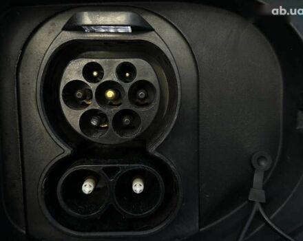 Кіа Niro, об'ємом двигуна 0 л та пробігом 57 тис. км за 24700 $, фото 20 на Automoto.ua