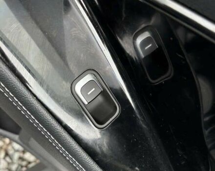 Киа Niro, объемом двигателя 0 л и пробегом 88 тыс. км за 21800 $, фото 23 на Automoto.ua