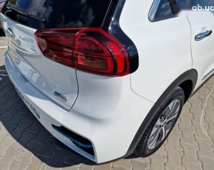 Киа Niro, объемом двигателя 0 л и пробегом 106 тыс. км за 19500 $, фото 8 на Automoto.ua