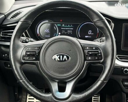 Киа Niro, объемом двигателя 0 л и пробегом 88 тыс. км за 21800 $, фото 25 на Automoto.ua