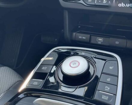 Киа Niro, объемом двигателя 0 л и пробегом 88 тыс. км за 22250 $, фото 15 на Automoto.ua