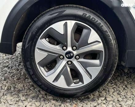 Кіа Niro, об'ємом двигуна 0 л та пробігом 69 тис. км за 20323 $, фото 23 на Automoto.ua