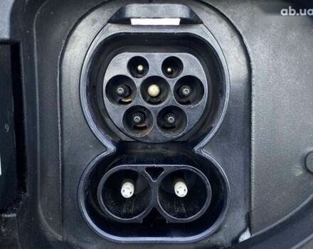 Киа Niro, объемом двигателя 0 л и пробегом 111 тыс. км за 20300 $, фото 11 на Automoto.ua