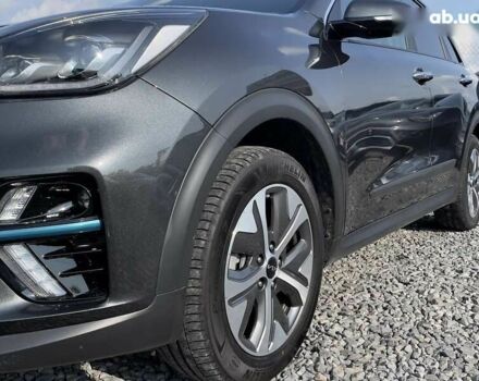 Киа Niro, объемом двигателя 0 л и пробегом 88 тыс. км за 22250 $, фото 3 на Automoto.ua