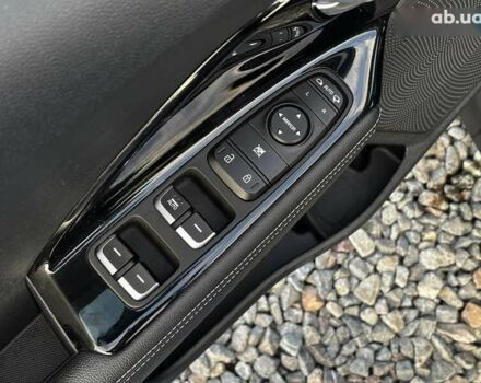 Киа Niro, объемом двигателя 0 л и пробегом 112 тыс. км за 18800 $, фото 29 на Automoto.ua