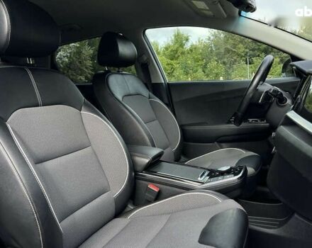 Киа Niro, объемом двигателя 0 л и пробегом 54 тыс. км за 22650 $, фото 21 на Automoto.ua