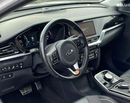 Кіа Niro, об'ємом двигуна 0 л та пробігом 69 тис. км за 20323 $, фото 27 на Automoto.ua
