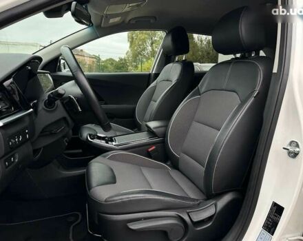 Кіа Niro, об'ємом двигуна 0 л та пробігом 56 тис. км за 24400 $, фото 1 на Automoto.ua