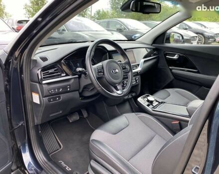 Киа Niro, объемом двигателя 0 л и пробегом 105 тыс. км за 20300 $, фото 1 на Automoto.ua