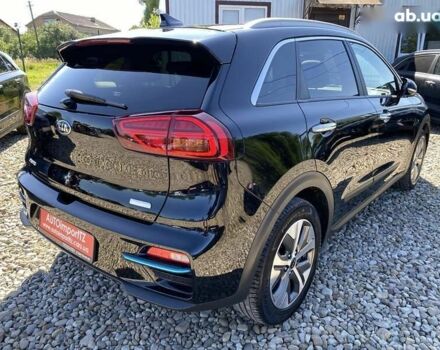 Кіа Niro, об'ємом двигуна 0 л та пробігом 64 тис. км за 23900 $, фото 22 на Automoto.ua