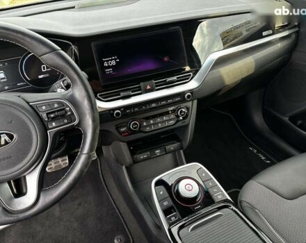 Киа Niro, объемом двигателя 0 л и пробегом 46 тыс. км за 23050 $, фото 27 на Automoto.ua