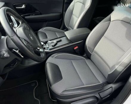 Киа Niro, объемом двигателя 0 л и пробегом 54 тыс. км за 21193 $, фото 29 на Automoto.ua