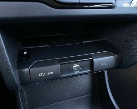 Киа Niro, объемом двигателя 0 л и пробегом 66 тыс. км за 23200 $, фото 6 на Automoto.ua