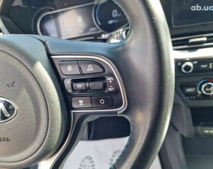 Киа Niro, объемом двигателя 0 л и пробегом 106 тыс. км за 19500 $, фото 26 на Automoto.ua