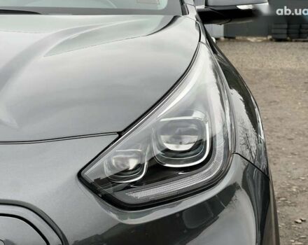 Кіа Niro, об'ємом двигуна 0 л та пробігом 107 тис. км за 19454 $, фото 13 на Automoto.ua