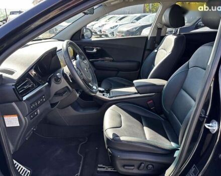 Киа Niro, объемом двигателя 0 л и пробегом 59 тыс. км за 23900 $, фото 10 на Automoto.ua