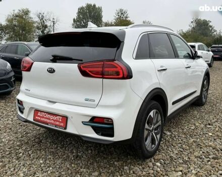 Киа Niro, объемом двигателя 0 л и пробегом 54 тыс. км за 24700 $, фото 23 на Automoto.ua