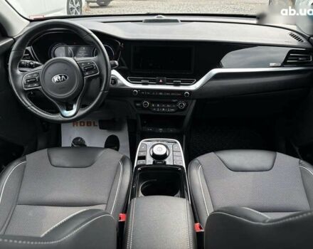 Киа Niro, объемом двигателя 0 л и пробегом 51 тыс. км за 22150 $, фото 29 на Automoto.ua
