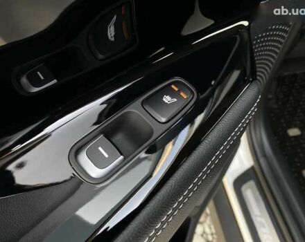 Кіа Niro, об'ємом двигуна 0 л та пробігом 47 тис. км за 23900 $, фото 20 на Automoto.ua