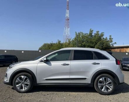 Киа Niro, объемом двигателя 0 л и пробегом 51 тыс. км за 20214 $, фото 4 на Automoto.ua