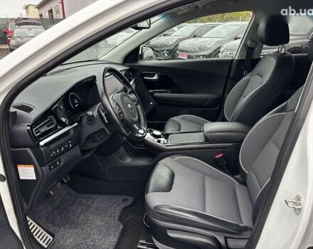 Киа Niro, объемом двигателя 0 л и пробегом 75 тыс. км за 21650 $, фото 14 на Automoto.ua