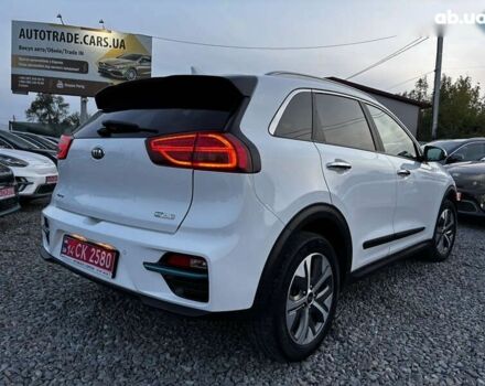 Киа Niro, объемом двигателя 0 л и пробегом 51 тыс. км за 24999 $, фото 5 на Automoto.ua