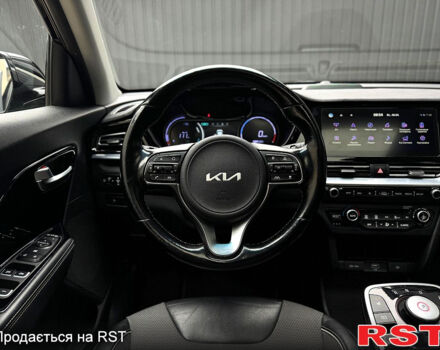 Киа Niro, объемом двигателя 0.15 л и пробегом 136 тыс. км за 18900 $, фото 12 на Automoto.ua