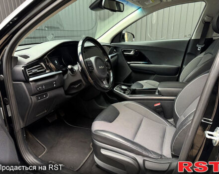 Киа Niro, объемом двигателя 0.15 л и пробегом 136 тыс. км за 18900 $, фото 4 на Automoto.ua
