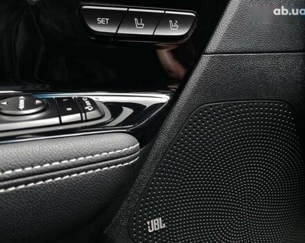 Киа Niro, объемом двигателя 0 л и пробегом 123 тыс. км за 20900 $, фото 3 на Automoto.ua