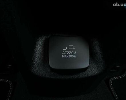 Киа Niro, объемом двигателя 0 л и пробегом 37 тыс. км за 24600 $, фото 5 на Automoto.ua