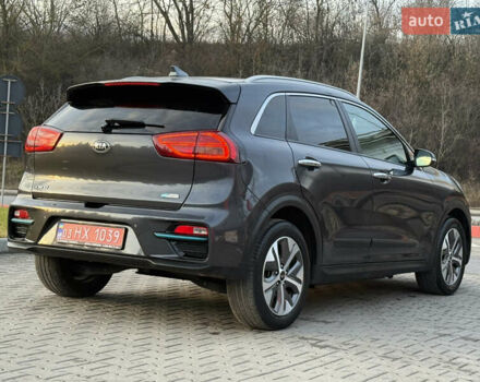 Кіа Niro, об'ємом двигуна 0 л та пробігом 84 тис. км за 19200 $, фото 5 на Automoto.ua