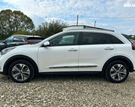Киа Niro, объемом двигателя 0 л и пробегом 62 тыс. км за 23500 $, фото 22 на Automoto.ua
